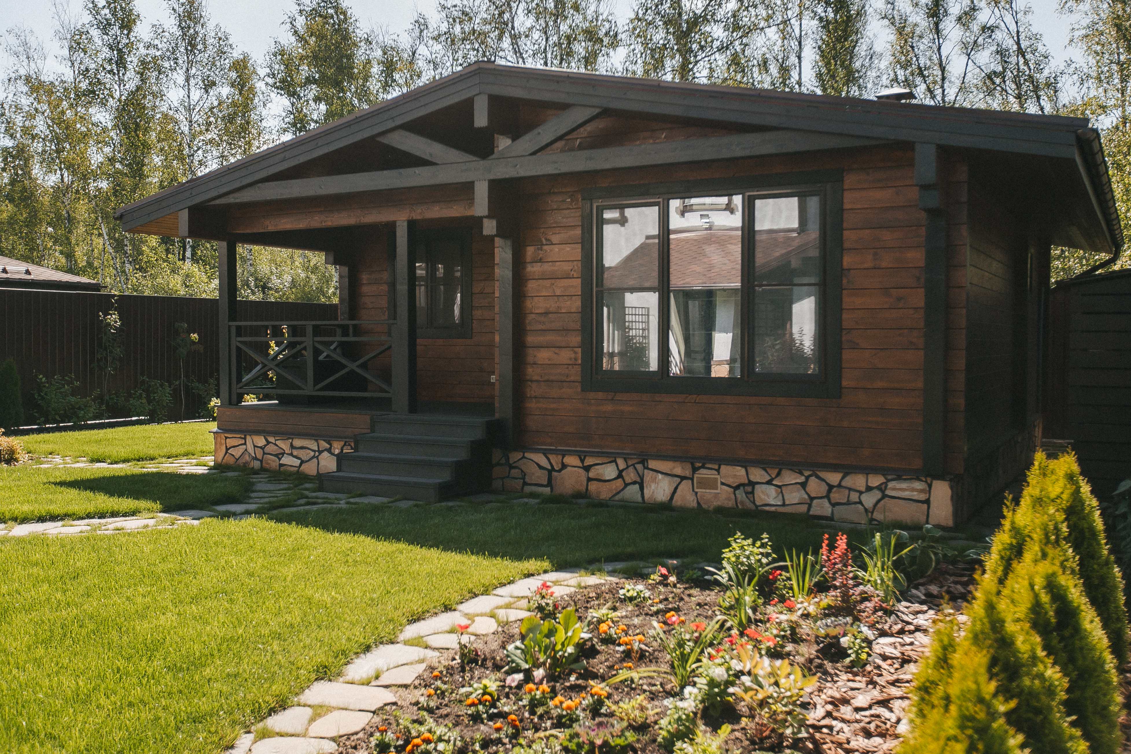 Дом-Баня из клееного бруса